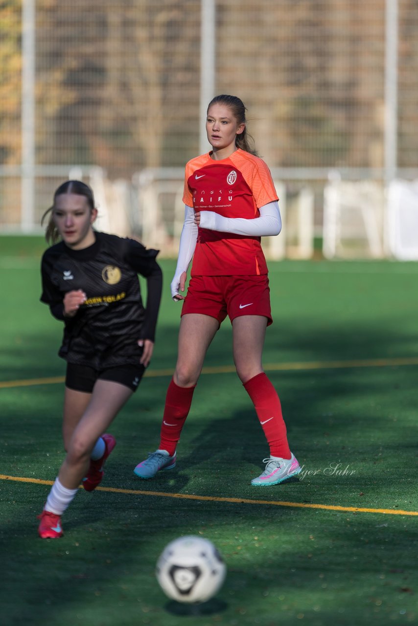 Bild 149 - wBJ VfL Pinneberg2 - Eimsbuttler TV 3 : Ergebnis: 5:0